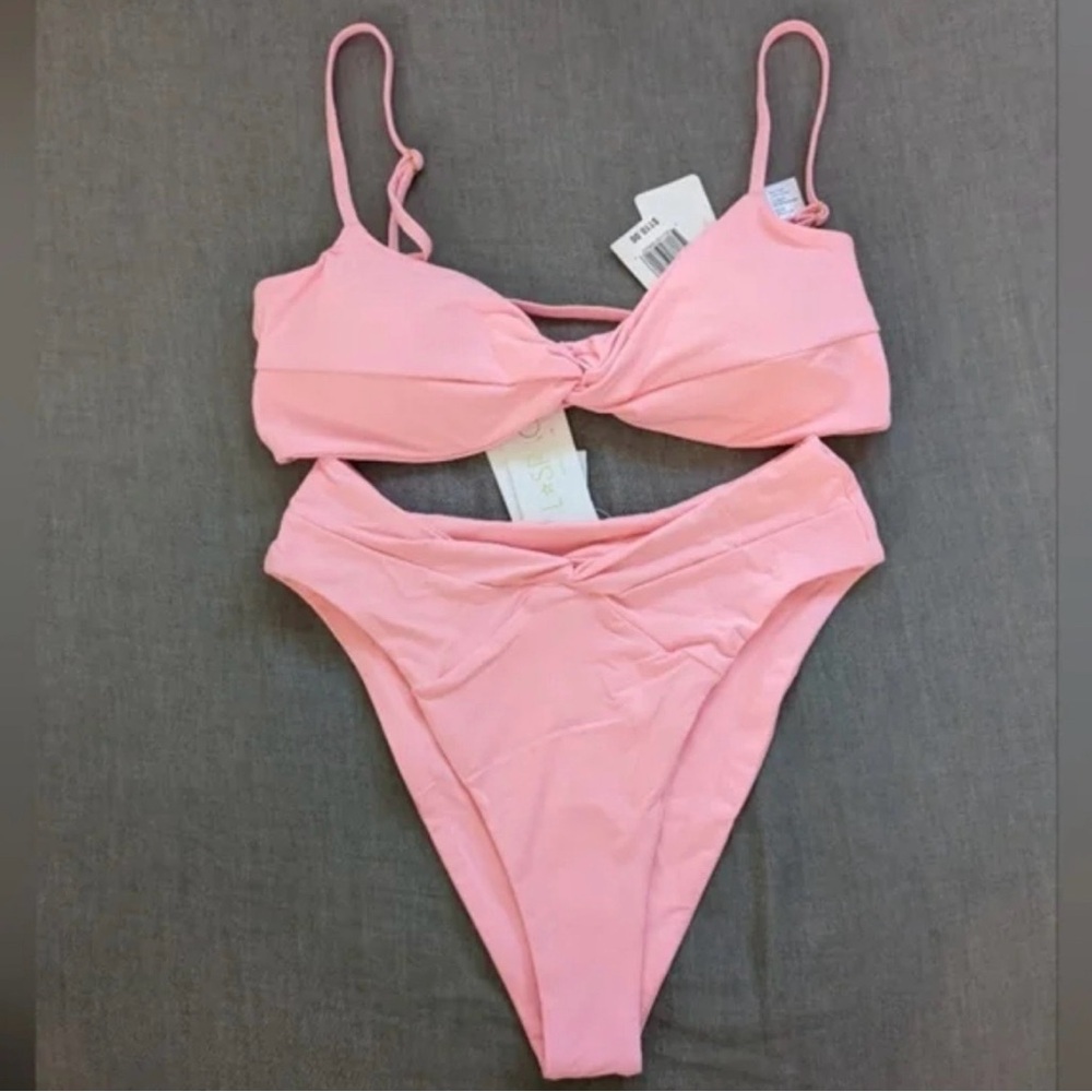 L*Space Crystal Pink Foley Set. Medium. High Waisted 🌸